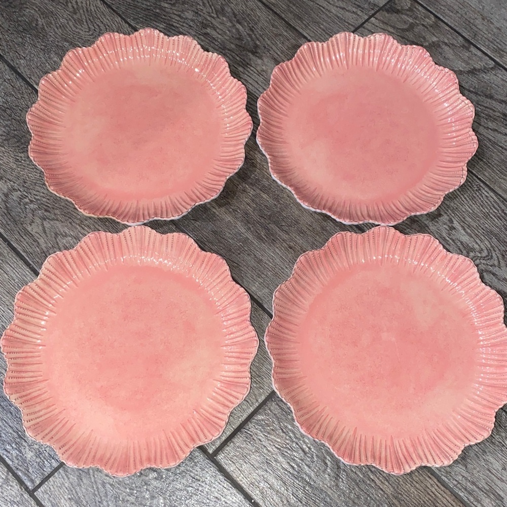 4x Rachel Ashwell Shabby Chic Pink Plates Melamine Scalloped Edge 10.75
